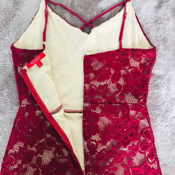 Red GUESS lace tight dress - Picture 2 of 2